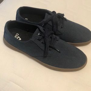 Cuater mens shoes